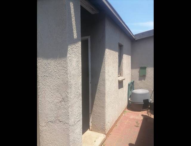 4 BEDROOM HOUSE FOR SALE IN SASOLBURG EXT 12